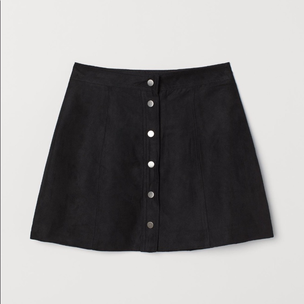 Short A-Line button up skirt